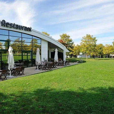 Campanile Poitiers - Site Du Futuroscope 3*