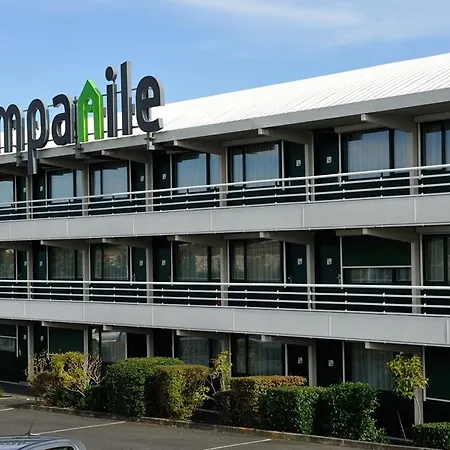 Campanile Poitiers - Site Du Futuroscope Отель
