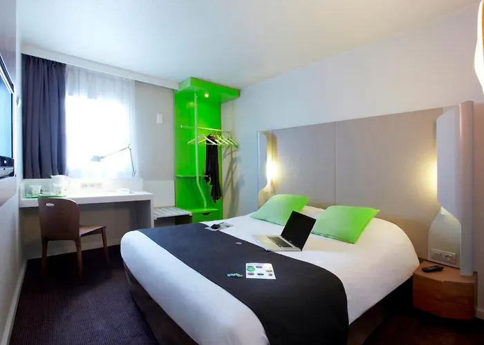 Hotel Campanile Poitiers - Site Du Futuroscope 3*