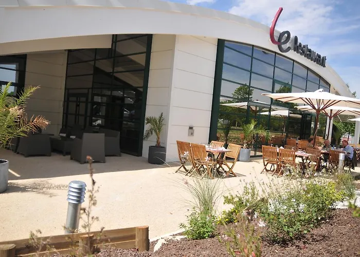 Campanile Poitiers - Site Du Futuroscope Чассенеуил-Ду-Поитоу