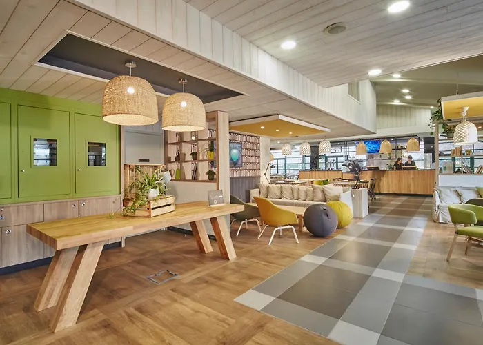 Отель Campanile Poitiers - Site Du Futuroscope 3*