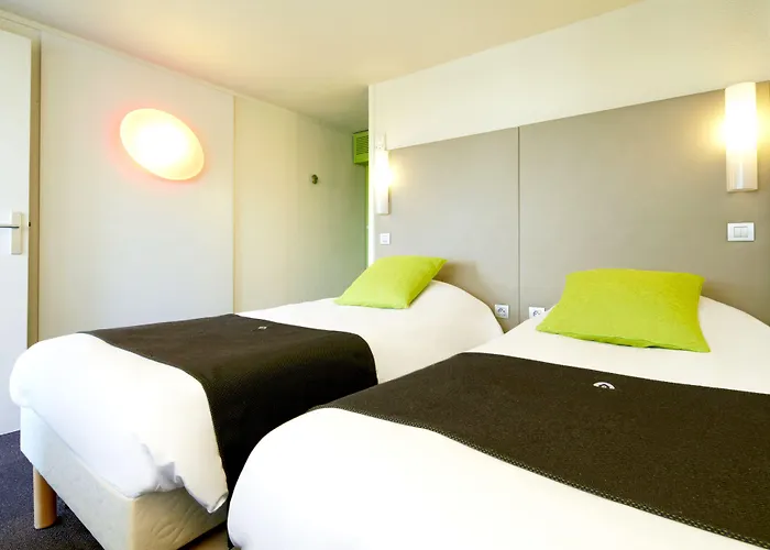 Campanile Poitiers - Site Du Futuroscope Отель