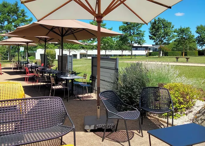 Campanile Poitiers - Site Du Futuroscope 3* Чассенеуил-Ду-Поитоу