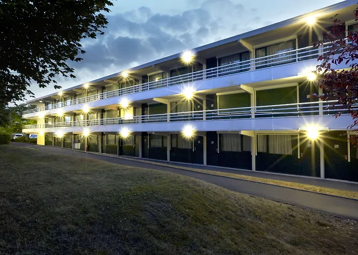Campanile Poitiers - Site Du Futuroscope