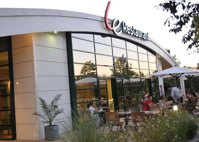 Campanile Poitiers - Site Du Futuroscope